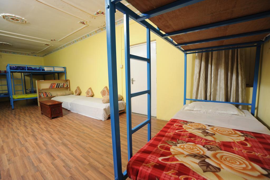 Hotel Himalaya Yoga Katmandu Zewnętrze zdjęcie