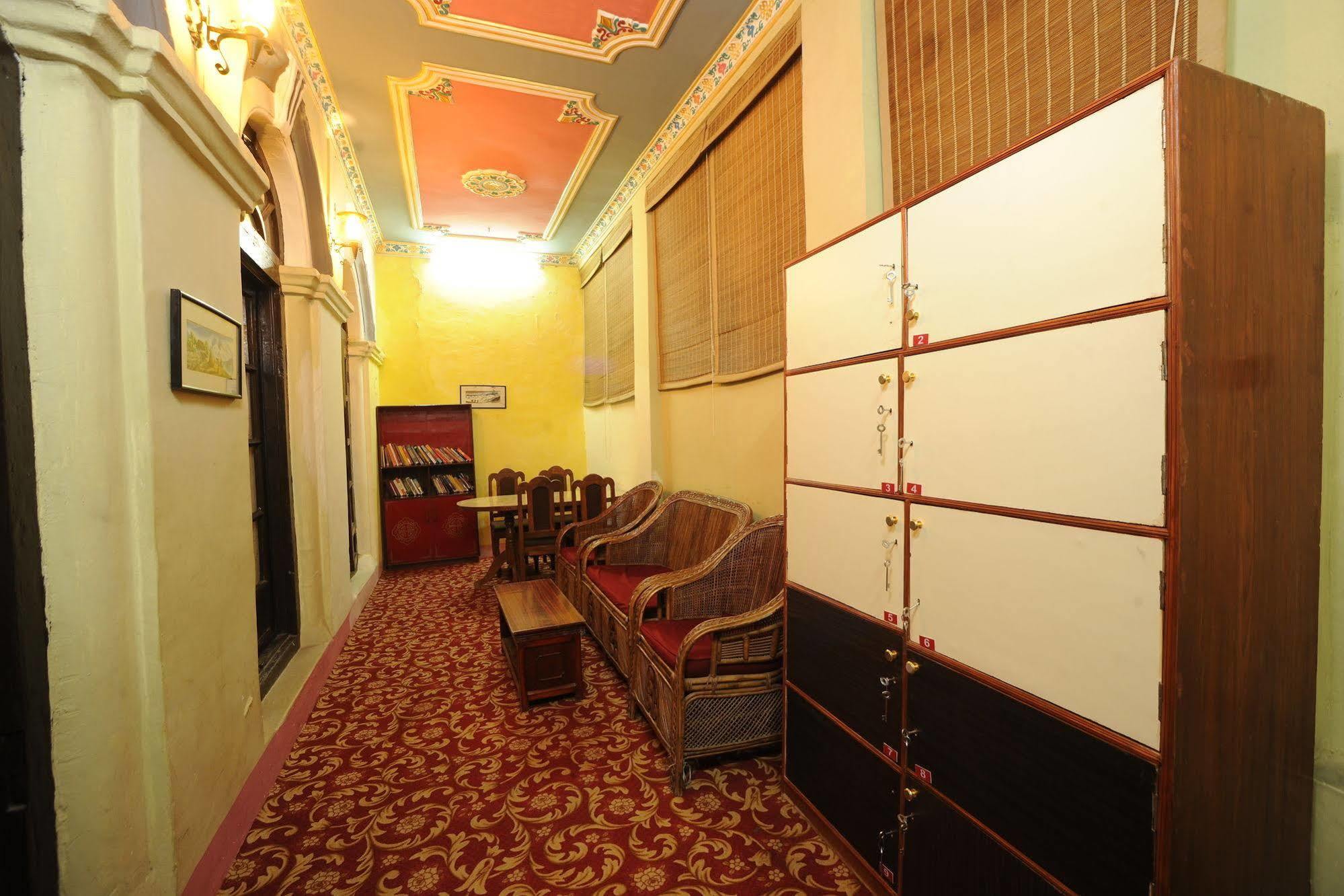 Hotel Himalaya Yoga Katmandu Zewnętrze zdjęcie