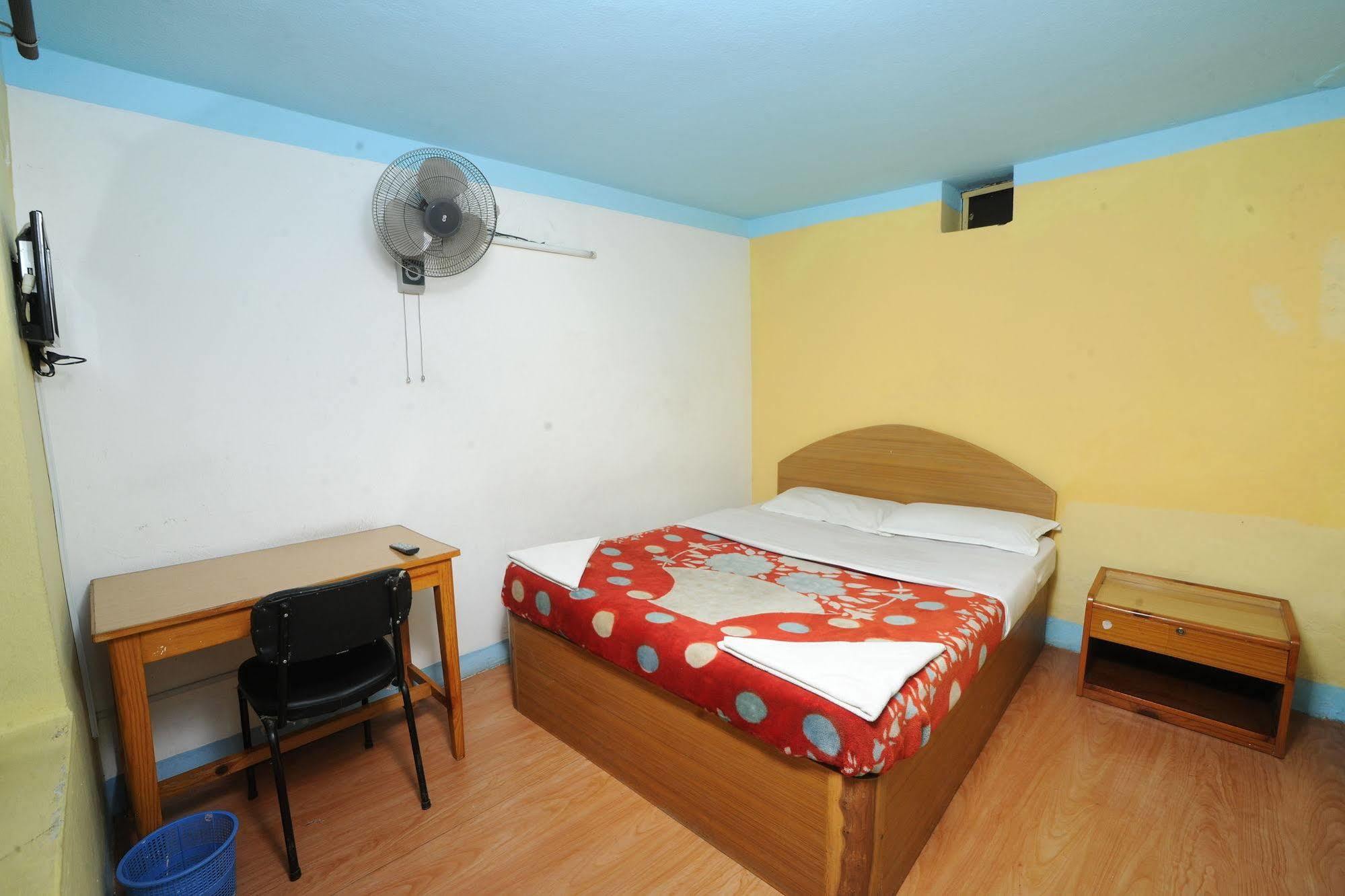 Hotel Himalaya Yoga Katmandu Zewnętrze zdjęcie